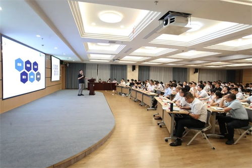 千里之行,始于足下 聽錢海平總裁講 升華故事